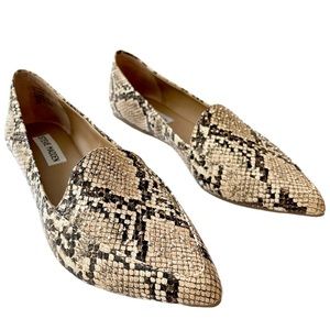 Steve Madden New In Box Snakeskin Studded Front Loafer Shoes